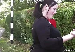 Blondynka płaci za darmowe filmy porno z brunetkami koszt seksu
