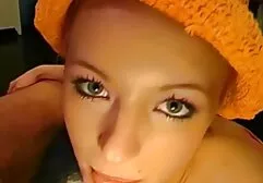Zrelaksowany darmowe sex filmy z mamuśkami Pikaper z brunetką na drodze