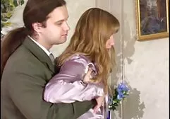 Szczęśliwy bawić się z młodą blondynką sex filmiki za darmo na tel