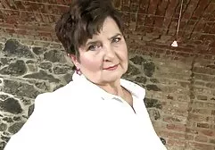 Łysi sex filmy nastolatki darmowe mężczyźni oświetlają dzień pracy z sekretarką