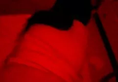 Czekam na mojego chłopaka, ale nie żyję bez seksu darmowe filmiki porno z malolatami