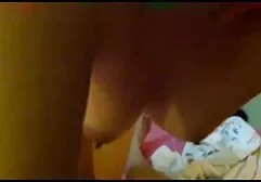 Para pieprzy się darmowe filmiki ostry seks przed lustrem i kręci film w domu