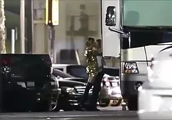 Dwie sex po 60 darmowe filmy dziwki obsługują dorosłego wujka