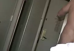 Uprawiać seks z kobietą, i pornusy darmowe filmy opisuje