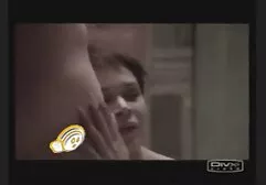Młodzi ludzie doświadczają różnych ostre filmy erotyczne darmowe aspektów seksu