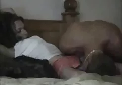 A dziewczyna sex hd darmowe filmy pozwala a facet pieprzyć jej