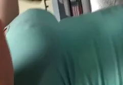 Dwie urocze dziewczyny obsługujące darmowe filmy porno tv szczęśliwego człowieka